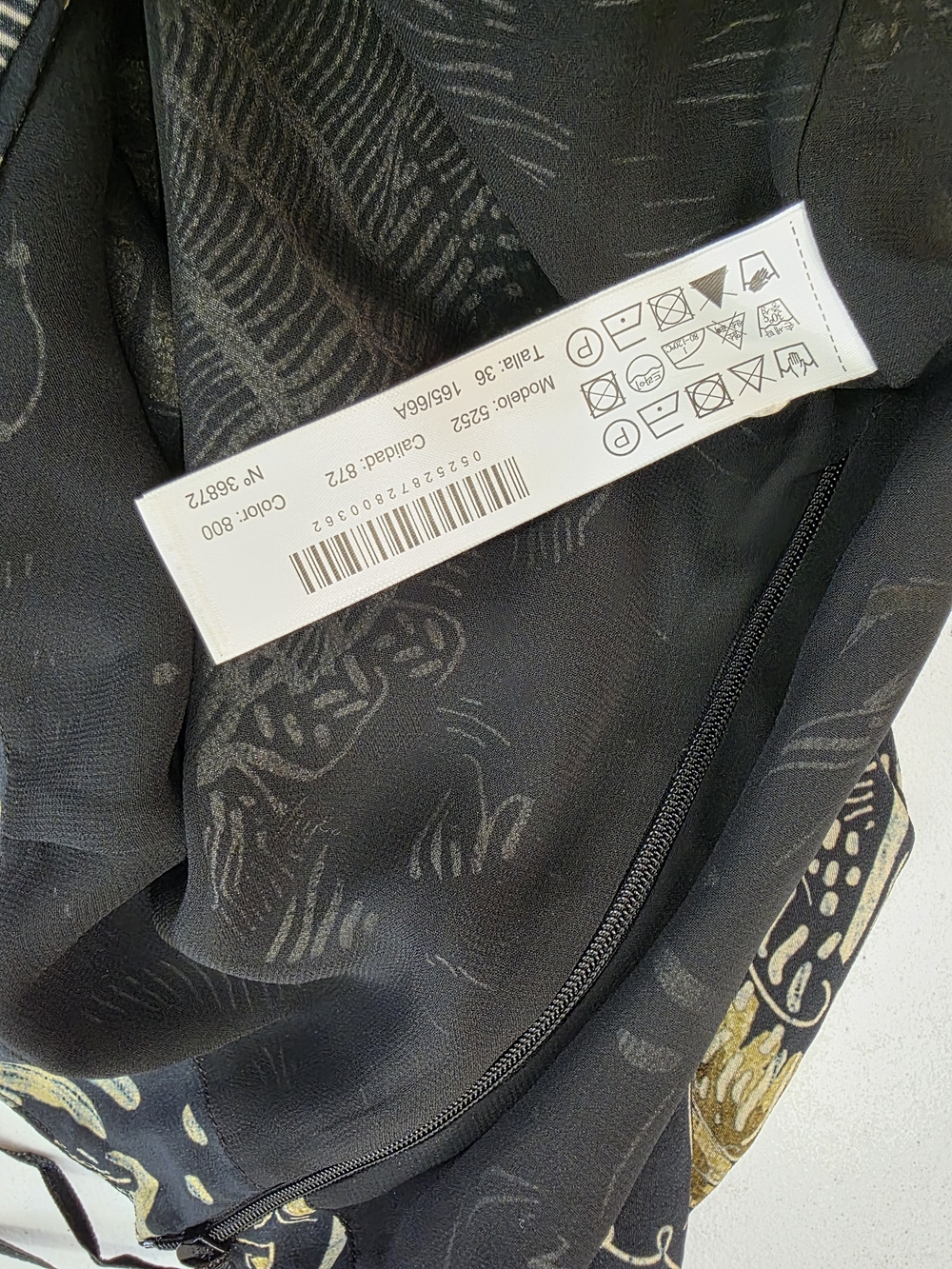 Massimo Dutti Silk  Black and Gold Abstract print Sarong style Midi Skirt - Picture 11 of 14